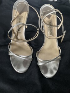 crossover strap heels