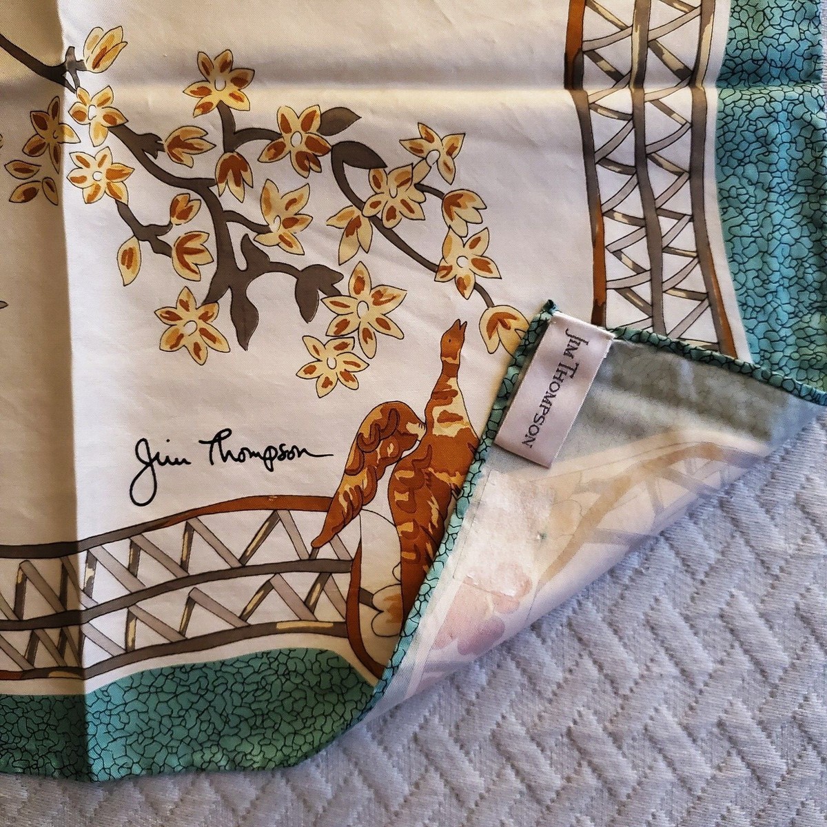 新品   Jim Thompson Thai Silk. スカーフ Superb Jim Thompson 100% Thai Silk 32