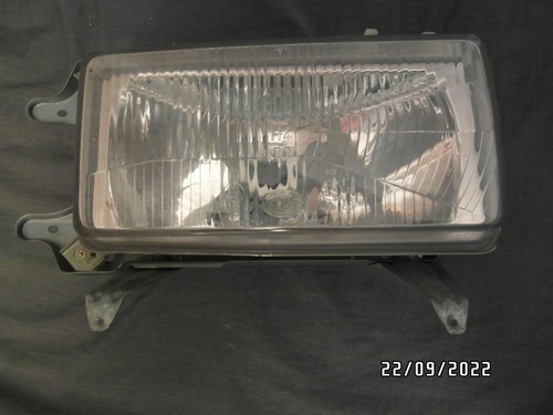 H 4 Hauptscheinwerfer Audi 80 B2 BJ 1978 - 1984, rechts