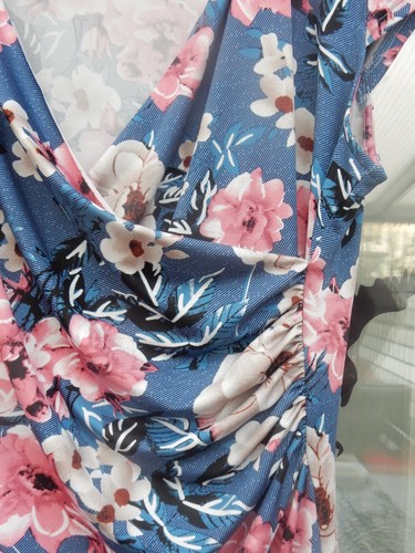 Kleid mit Wickeloptik oben, tolle Farben, Gr. L (ca. 44/46), - Bild 2 von 4