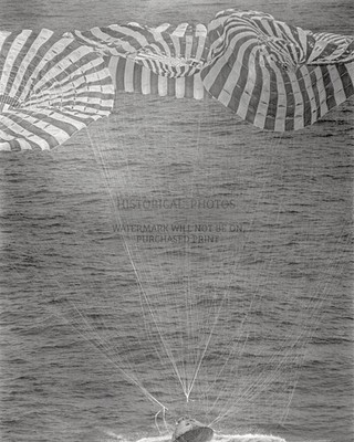 APOLLO 9 COMMAND MODULE SPLASHDOWN ATLANTIC 1969 8X10 PHOTO