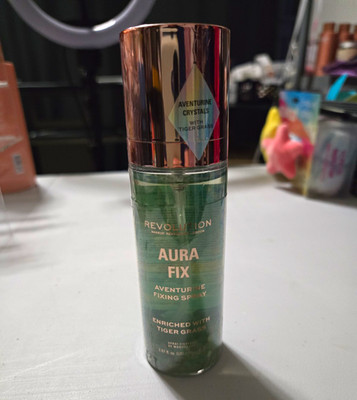 Revolution Aura Fix Aventurine Dewy Fixing Spray w/ Tiger Grass 2.87 fl oz