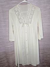 Vintage 1960S Shadowline Housecoat In Ivory With Lace And Pearl Buttons