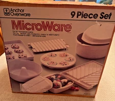 Anchor Hocking Microware Casseroles 4 Qt Roaster *9 pc Ovenware Set