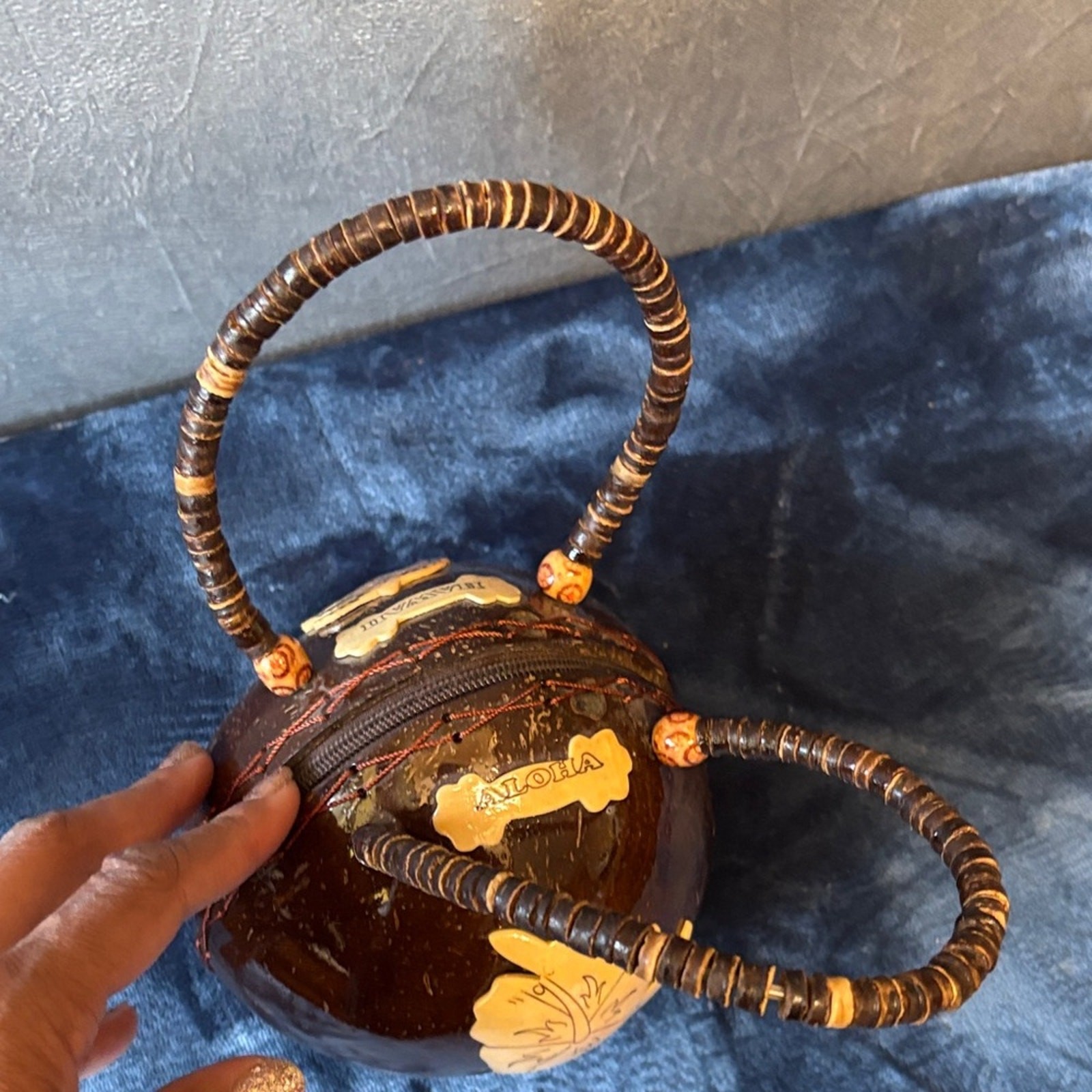 Vintage Hawaiian Coconut Shell Handbag Purse Boho… - image 4