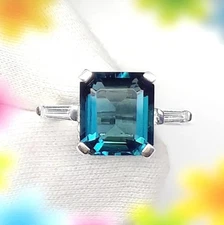 Handmade Teal Sapphire Ring: 925 Sterling Silver, 7.15 carat , Art Deco Style