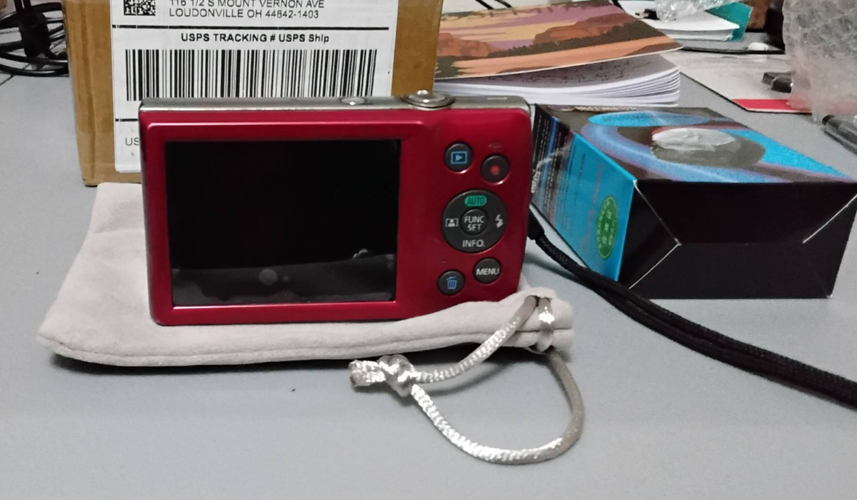 Canonカメラ Canon IXUS 175 20MP Digital Camera 8x Optical Zoom | eBay