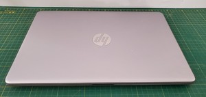 HP 250 G8 • i5-1135G7 • 16GB • 512GB SSD • FHD • Span. Tastatur • gebraucht_2_6