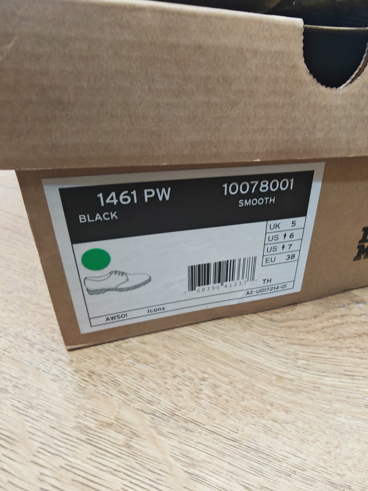 Dr Martens 1461 PW Black Smooth Leather Shoes UK 5 Plain Welt 3-Eye Boxed image 9