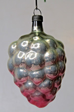 Vtg Pre Wwii Glass Ombre Cluster Grape Embossed Drop Christmas Ornament Heidt Vtg Pre Wwii Glass Ombre Cluster Grape Embossed Drop Christmas Ornament Heidt