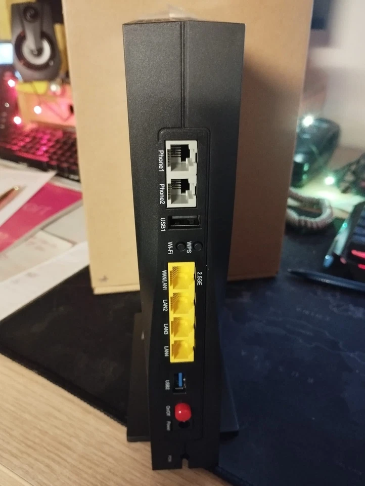 Modem Technicolor TIM HUB Pro fibra fino a 5 GBPS - Immagine 2 di 2