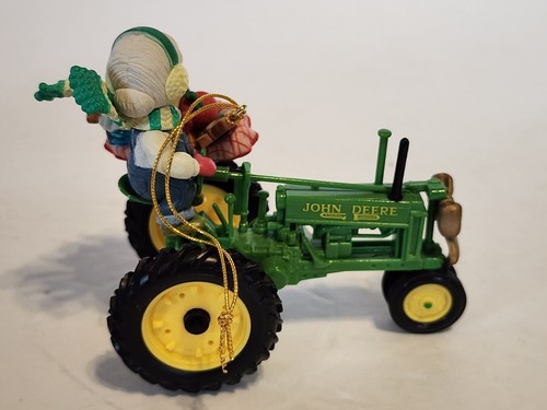 John Deere Obra Maestra Ediciones Ornamento Mrs Claus Enesco Modelo "B" 2da edición 1998 - Imagen 10 de 10