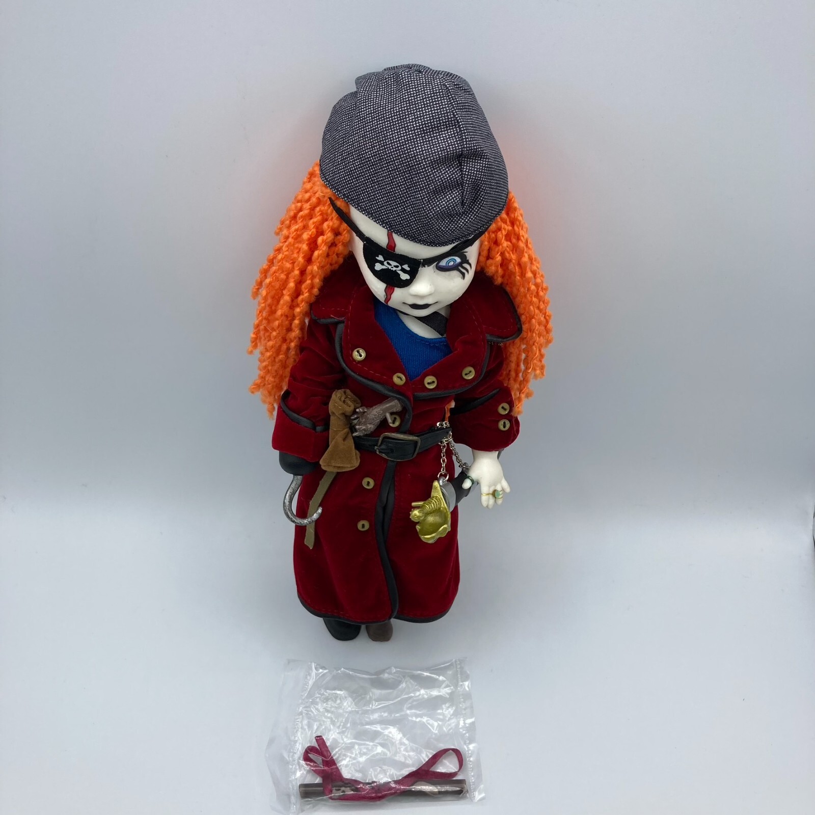 Living Dead Dolls Captain Bonney LDD Mezco Toyz 99954 Hot Topic 