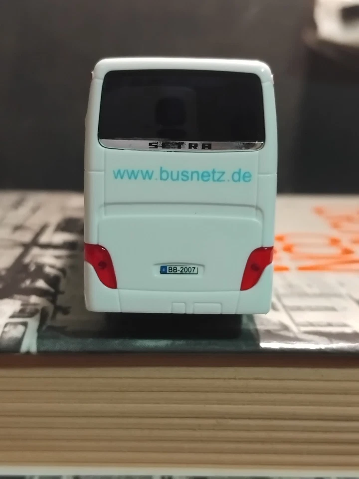 AWM 76533 Pullman 3 assi SETRA S417 "bus blickpunkt" - scala H0 - Immagine 4 di 4