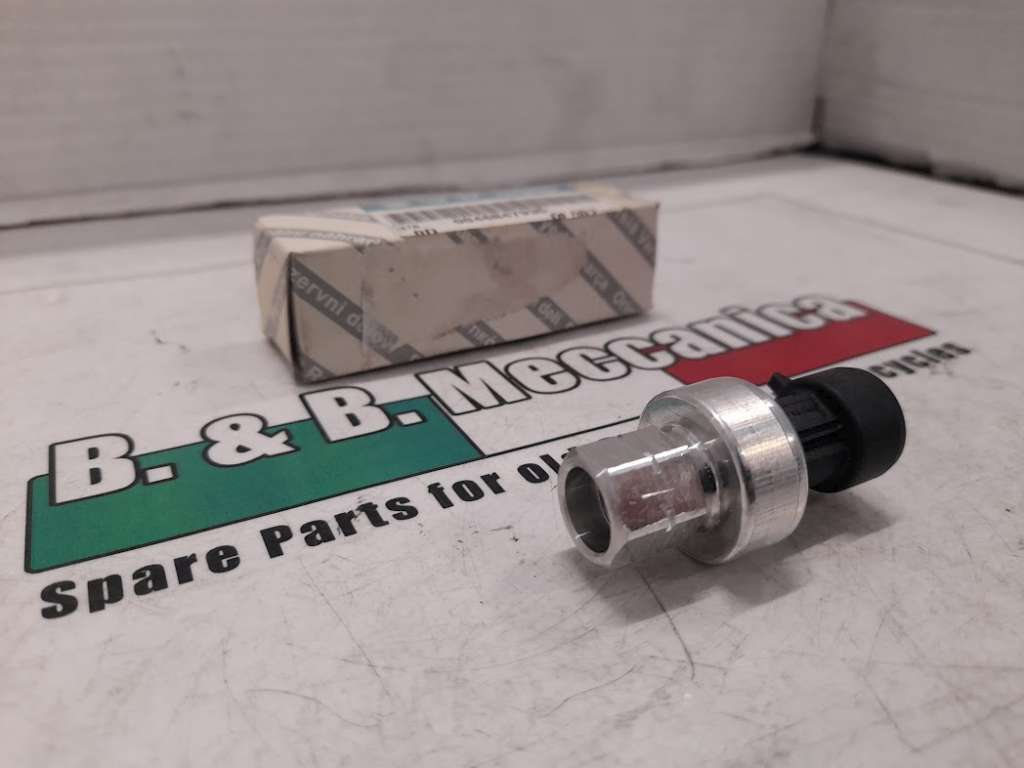 Schalter AC Neu Original Fiat Croma 1.9 JTD & 2.4 JTD 46847935  