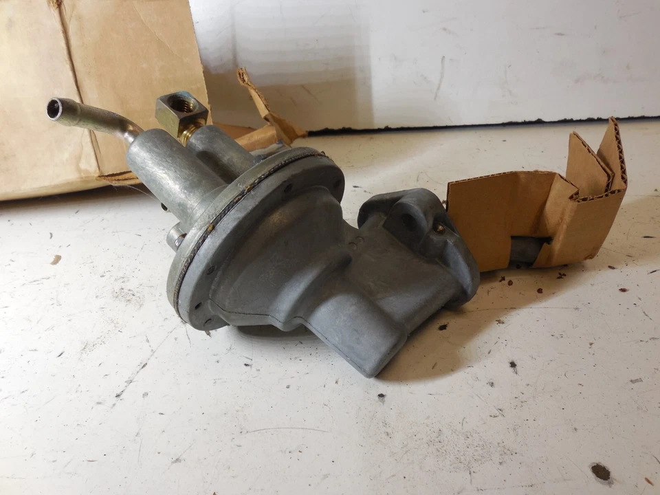 Bomba de combustible Hastings 40210 M6121 para Pontiac Grand Prix GTO 400 1970 - 455 40710 Foto 4 de 4