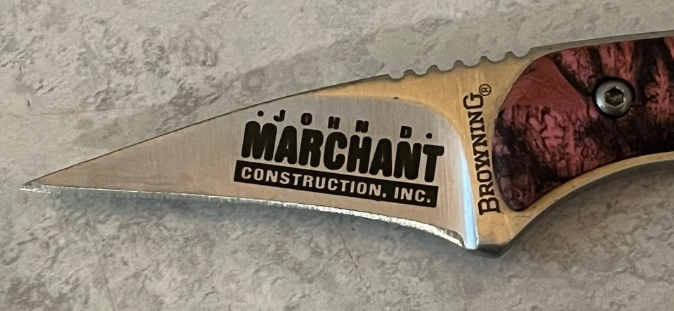 Cuchillo de cuello Browning Spur 717 mango rosa nuevo en caja logotipo de la empresa DESCONTINUADO RARO Foto 3 de 4