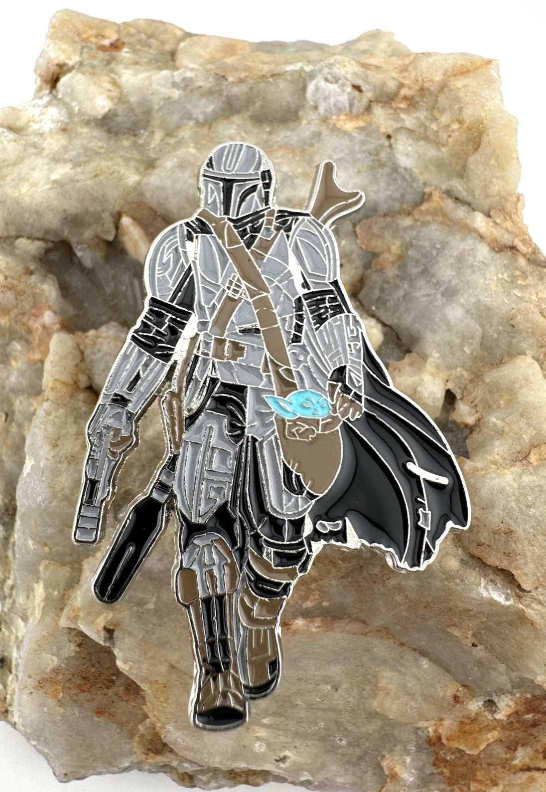 Disney Star Wars Mandalorian and Grogu Pin NEW Unofficial