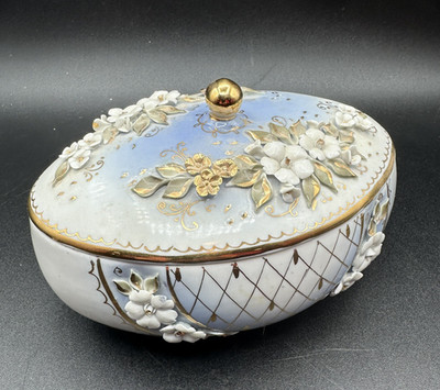 Russian Porcelain Trinket Jewelry Box Fenix Hand Painted Floral Gold Trim Vtg