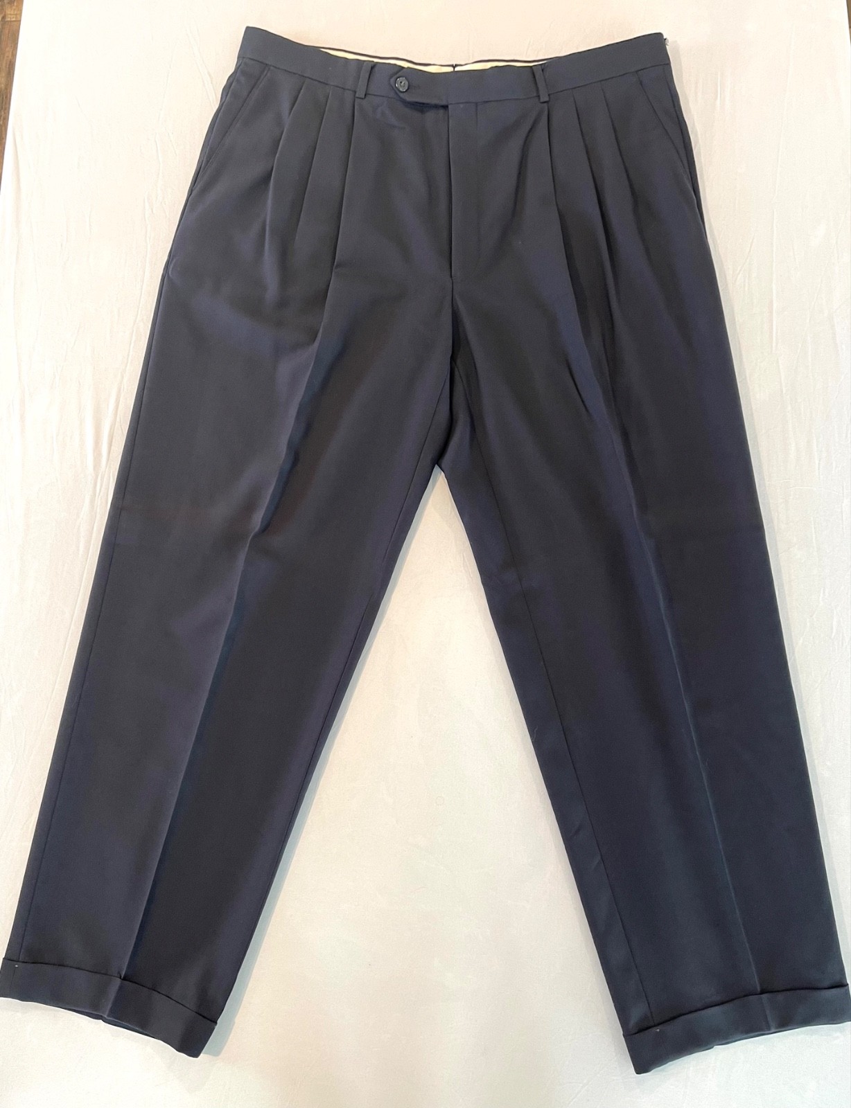 Givenchy Monsieur Pants Mens 40 x 31 Triple Pleated Cuffed Dress Trousers Navy
