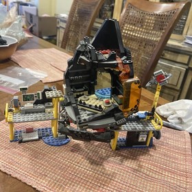 LEGO Ninjago Movie: Garmadon's Volcano Lair (70631) - Incomplete