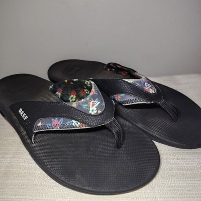 Vintage Reef Men's Fanning Thong Flip Flop Bottle Opener Sandals Floral 12? 04