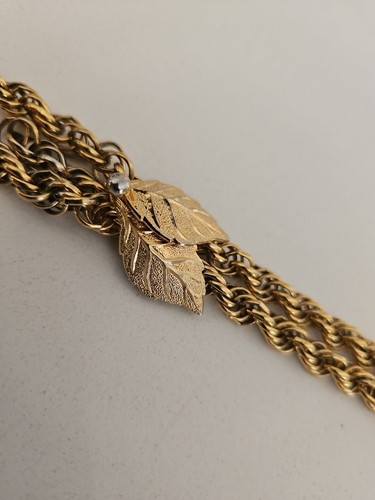 Vintage Signed HOBE Gold Tone Bracelet - Picture 4 of 20