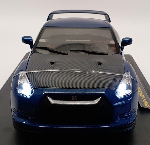 Jada 1/18 Scale Model Car 31142 - 2009 Nissan GT-R R35 Brian Fast & Furious - Picture 5 of 6