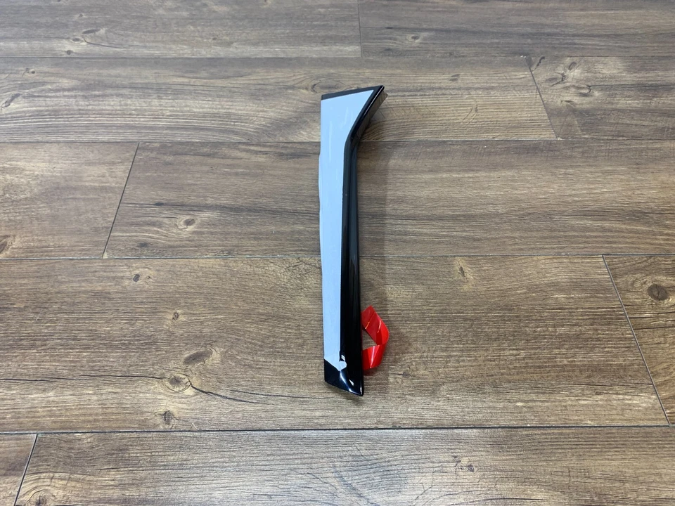 2016-2018 Audi Q3 SUV Tailgate Rear Spoiler Left Side Black OEM NEW *NOTE* - Imagem 3 de 4