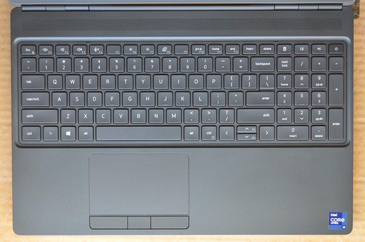 DELL PRECISION 7560 15.6