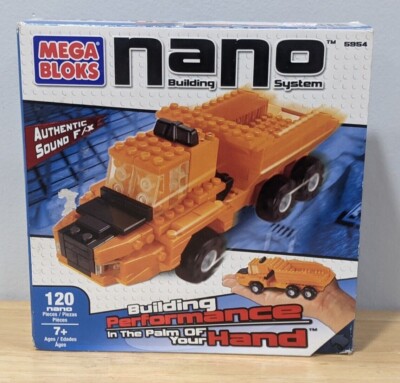 NEW 2004 Mega Bloks Nano Building System Construction Dump Truck
