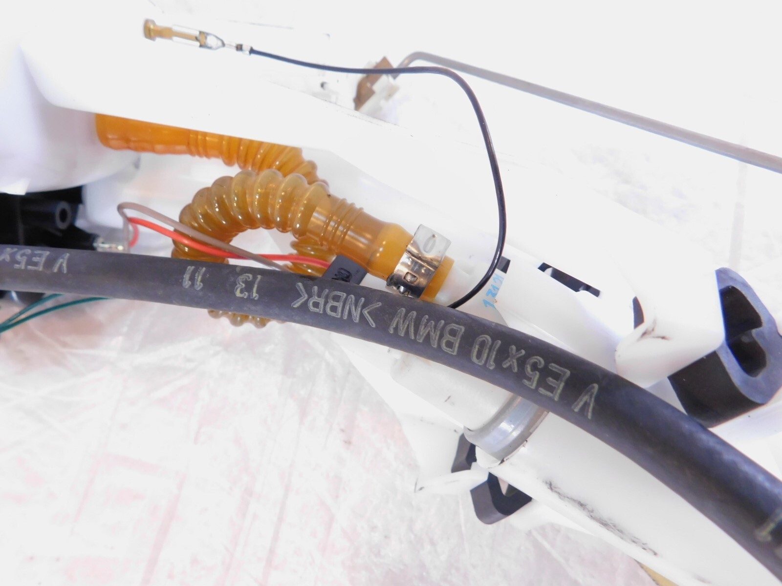 2011 2012 2013 BMW R1200RT Gas Petrol Fuel Pump & Level Sending Unit