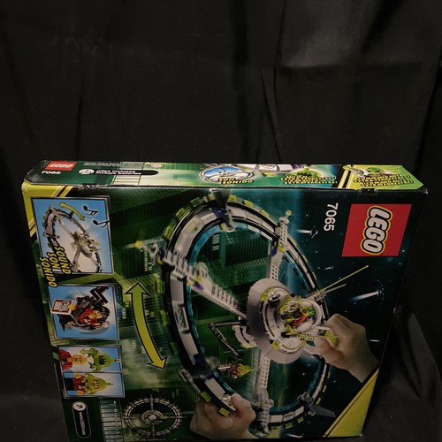 LEGO Space: Alien Mothership (7065) Factory Sealed New - Picture 7 of 14