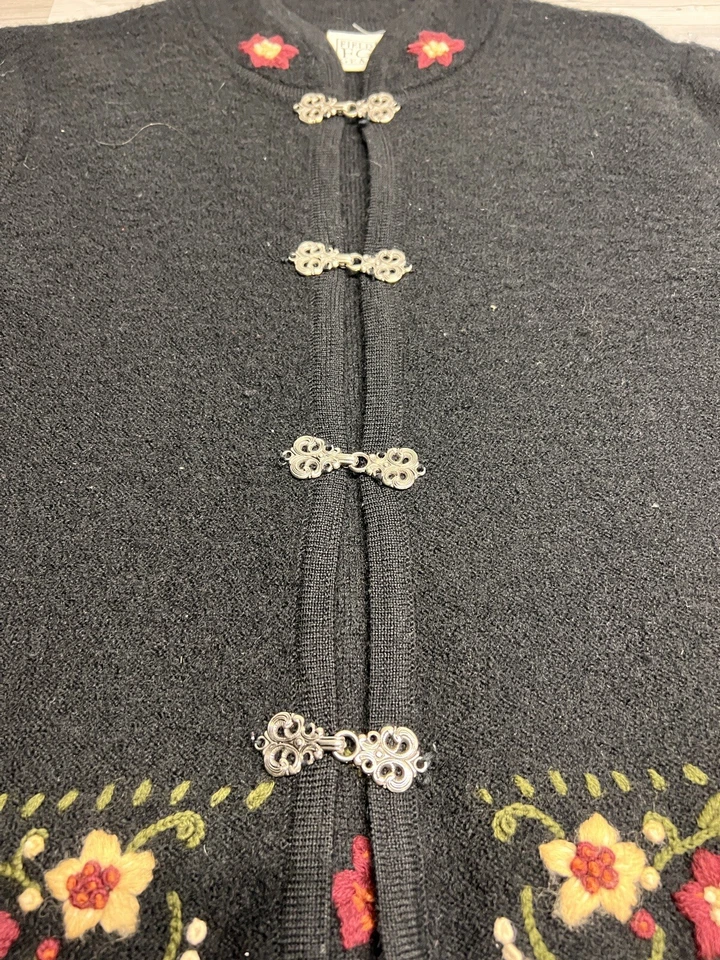 Vintage Womens Wool Floral Cardigan Black Embroidered Field Gear Metal Clasps PM - Image 3 of 4