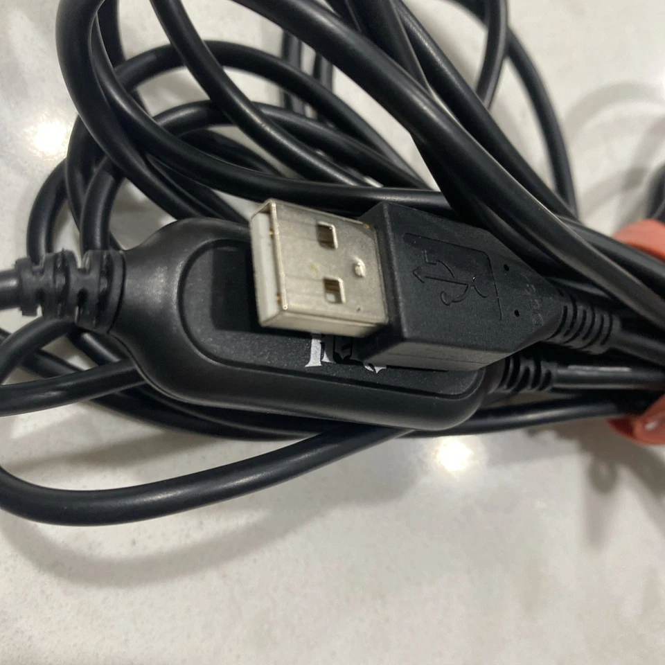 Official Guitar Hero USB Microphone E-UR20 for Xbox 360 Red Octane Mic - Image 4 of 4