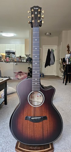 2021 Taylor Builder's Edition 324ce Acoustic Electric Guitar W/OHSC