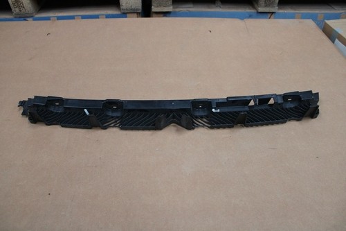 VW Passat B8 3G Stoßstangenhalter Halterung Stoßstange 3G9807863