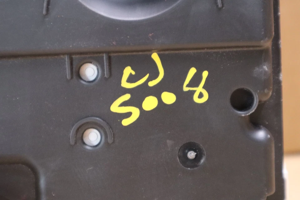 2020-2021 Toyota corolla speedometer instrument cluster 83800-1ax80 - Image 3 of 4