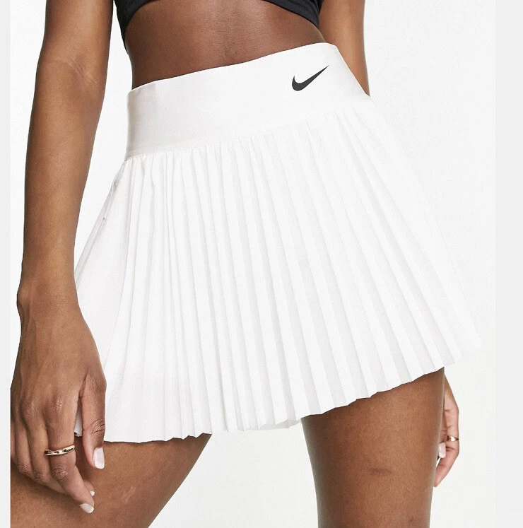 Nike white hotsell skort