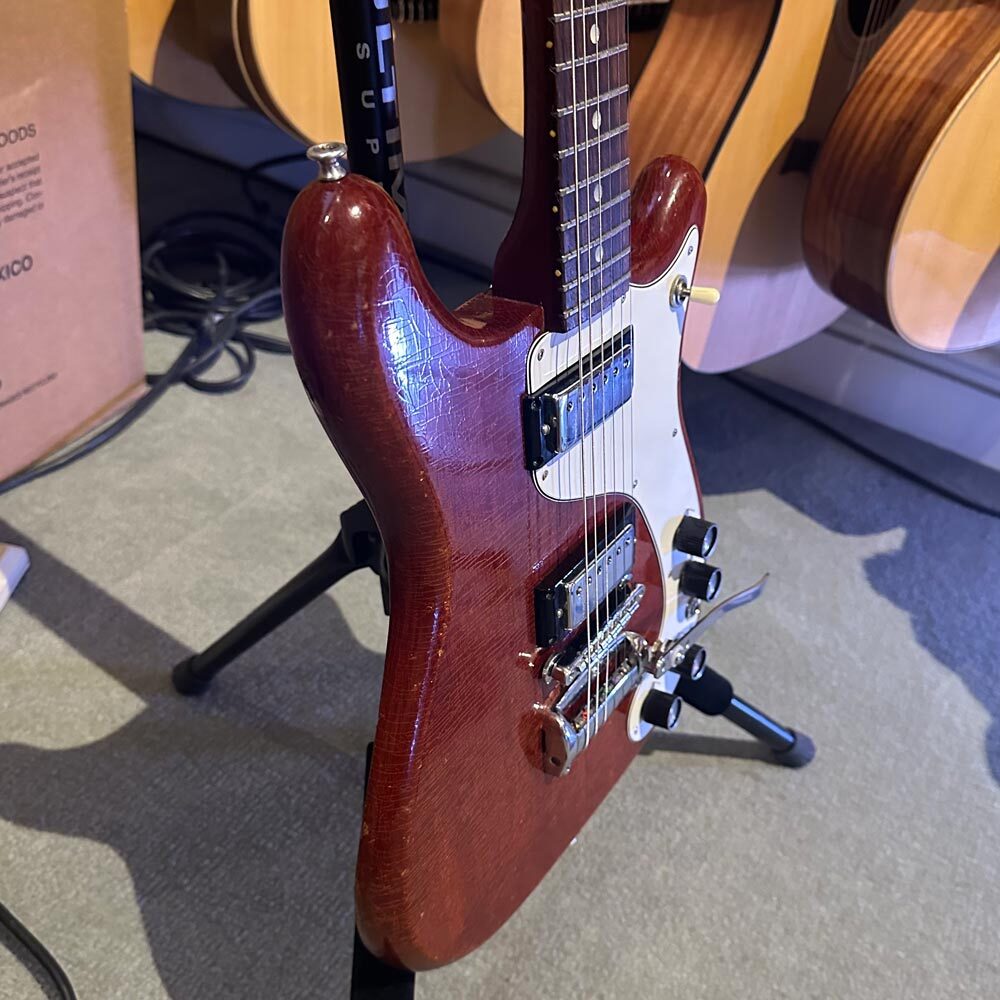 Epiphone 1965 Wilshire Vintage Electric Guitar w/ Case