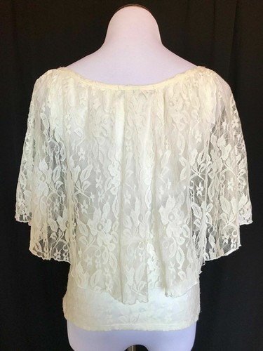 EUC Heart soul Layered Ivory Lace Knit Top with Poncho Sleeves Size M Bin 19 - Picture 5 of 9