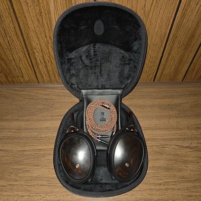 Meze Audio Liric II Closed Back Planar Headphones Great Cond. With Case No Box
