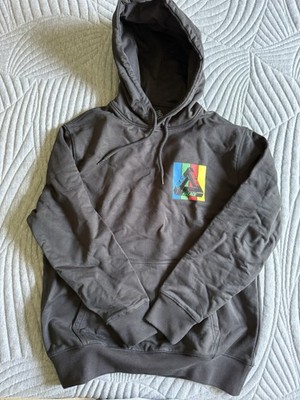 Palace Men s M Gray Pullover Hoodie Hooded Graphic Logo Print Drawstring