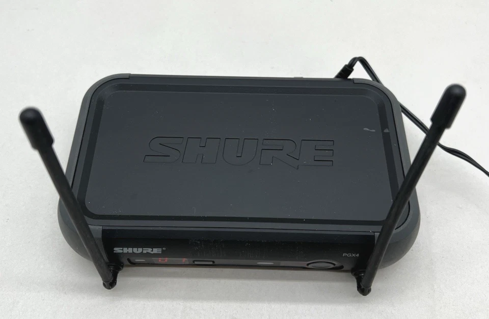 Shure PGX4 H6 524-542MHz Wireless Microphone Receiver w/ Power Supply - Image 4 of 4