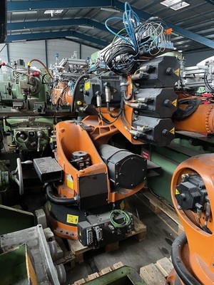 KUKA Industrie-Roboter KR150 KR2150 S C2 FLR ZH150/180