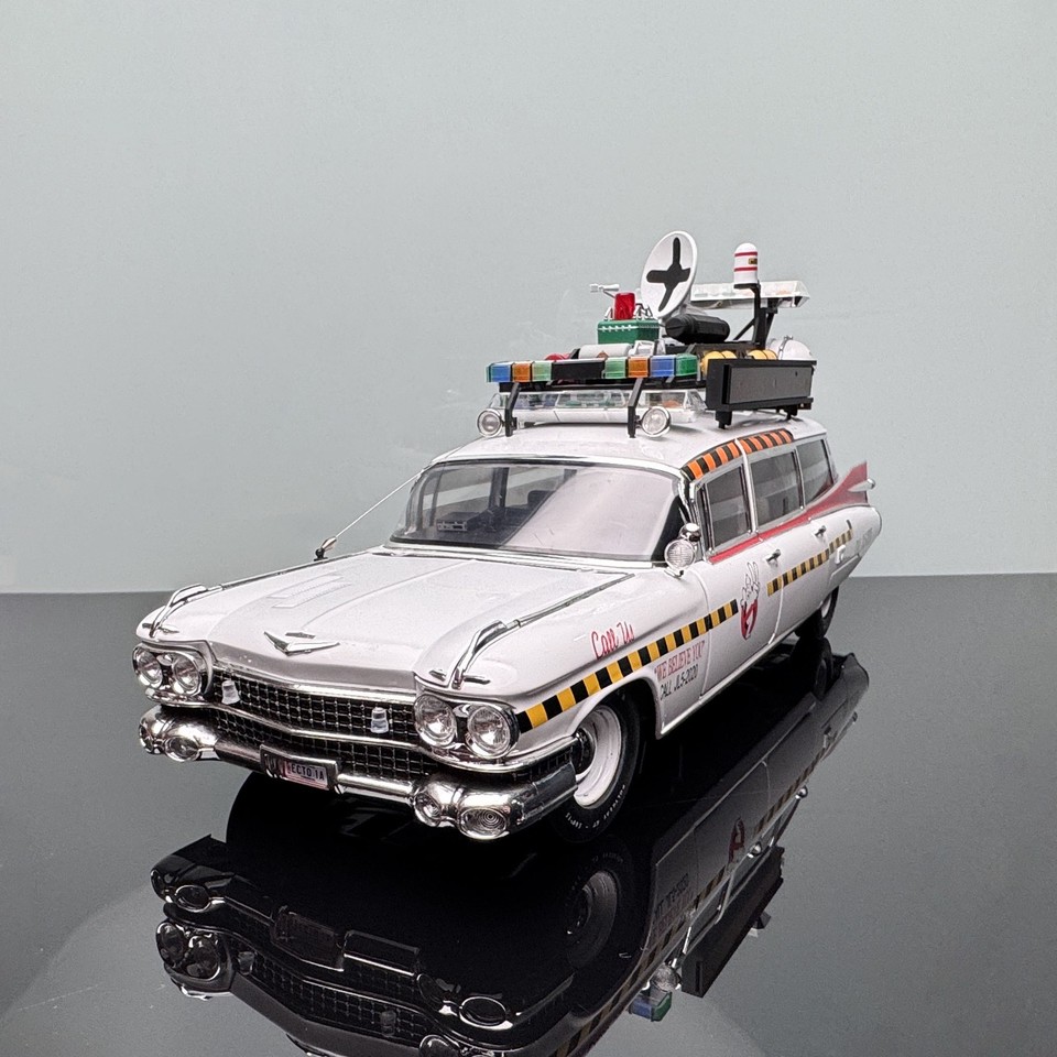 Película original 1/18 Ghostbusters modelo de coche de aleación Miller modificado