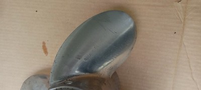 Mercury Quicksilver Mirage Stainless 3- Blade Prop. 48-13702 A41