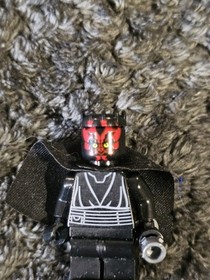 Lego Star Wars Darth Maul - Horns & Cape, Plain Legs Minifigure sw0323 (7101)