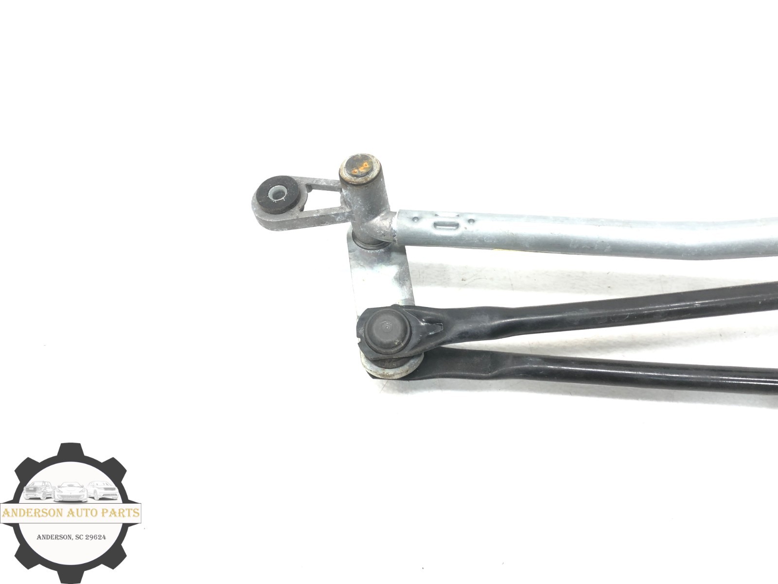 2014-2020 MASERATI QUATTROPORTE FRONT WINDSHIELD WIPER LINKAGE W/ MOTOR OEM
