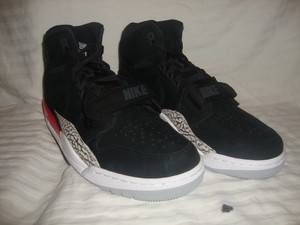 tênis air jordan legacy 312